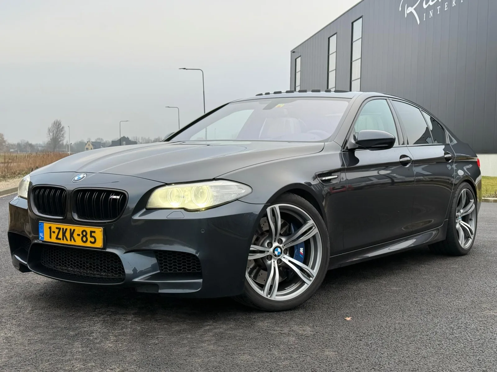 BMW 5-Serie (2015) — foto 1