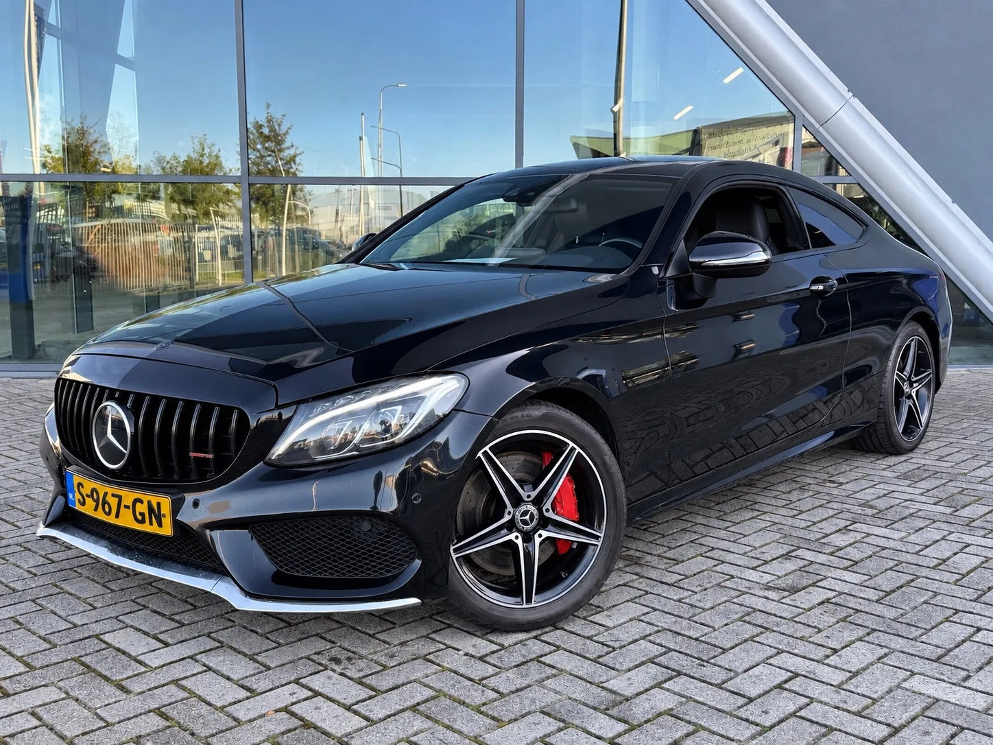Mercedes-Benz C-Klasse (2016) — foto 1