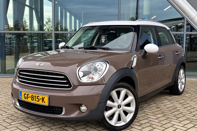 MINI Countryman (2011)