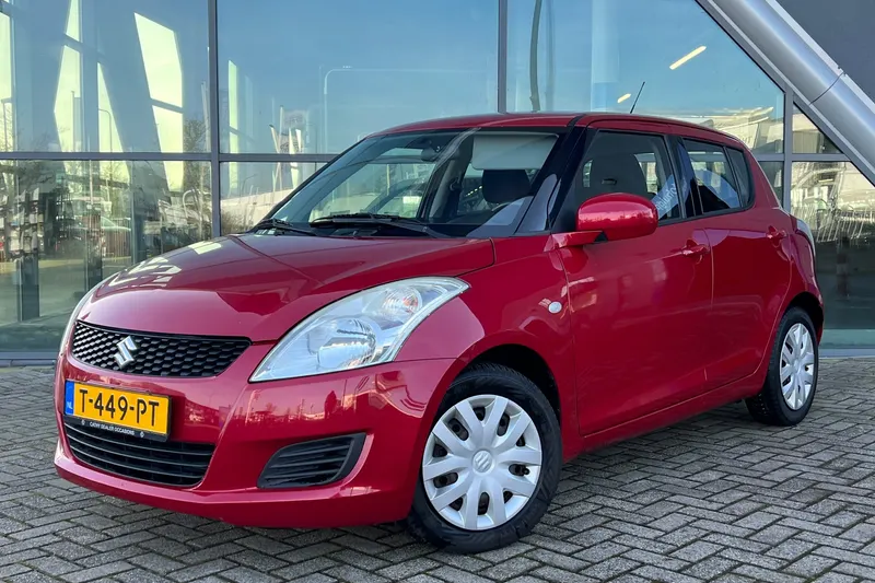 Suzuki Swift (2011)