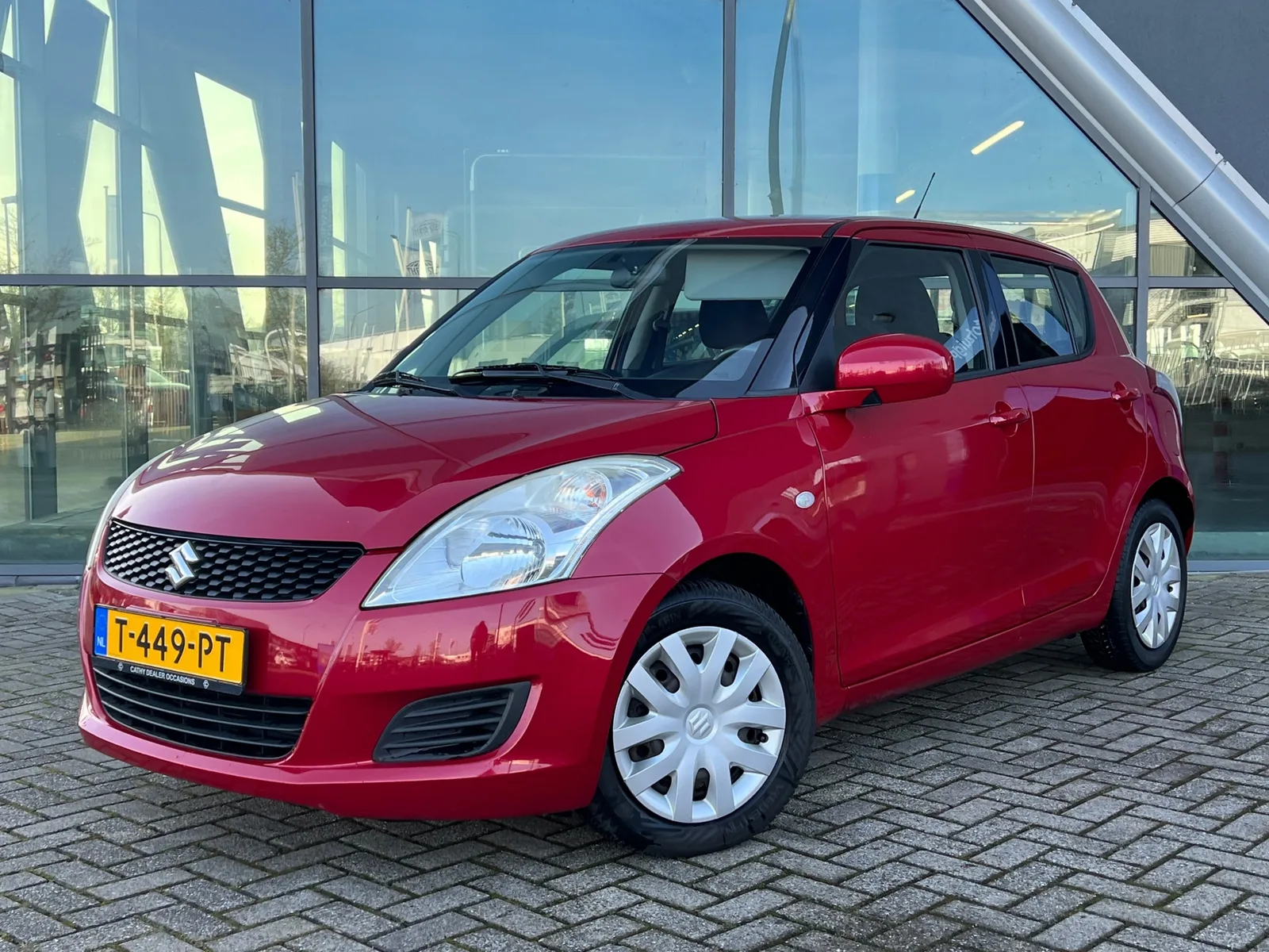 Suzuki Swift (2011) — foto 1