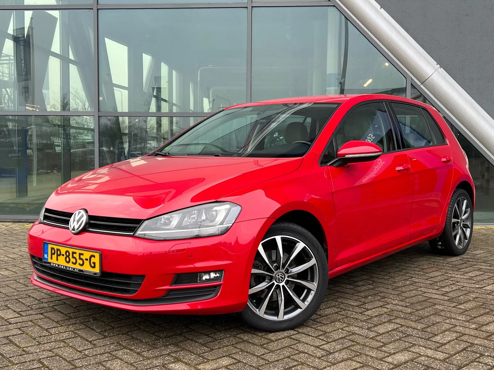 Volkswagen Golf (2013) — foto 1