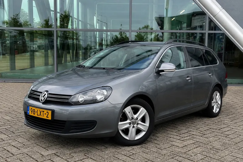 Volkswagen Golf (2010)