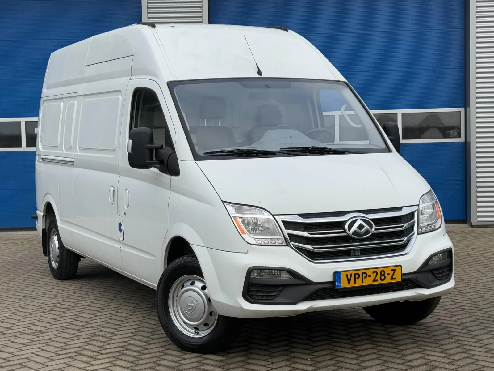 Maxus EV80 (2022) — foto 1