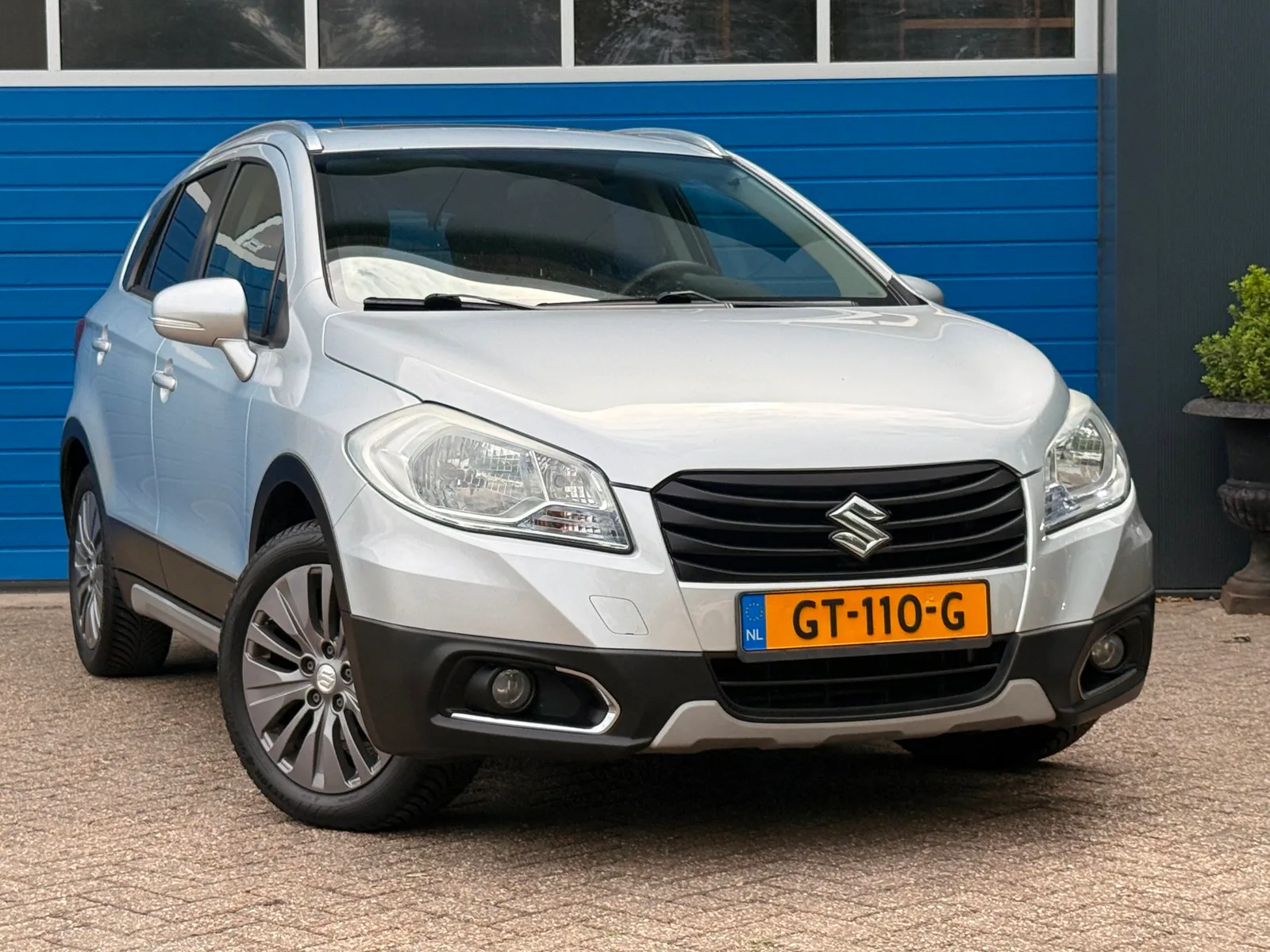 Suzuki SX4 S-Cross (2015) — foto 1