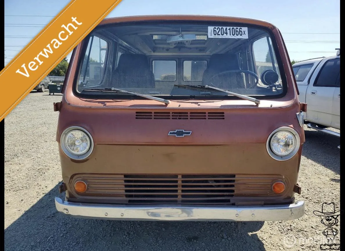 Chevrolet Chevy Van (1965) — foto 1