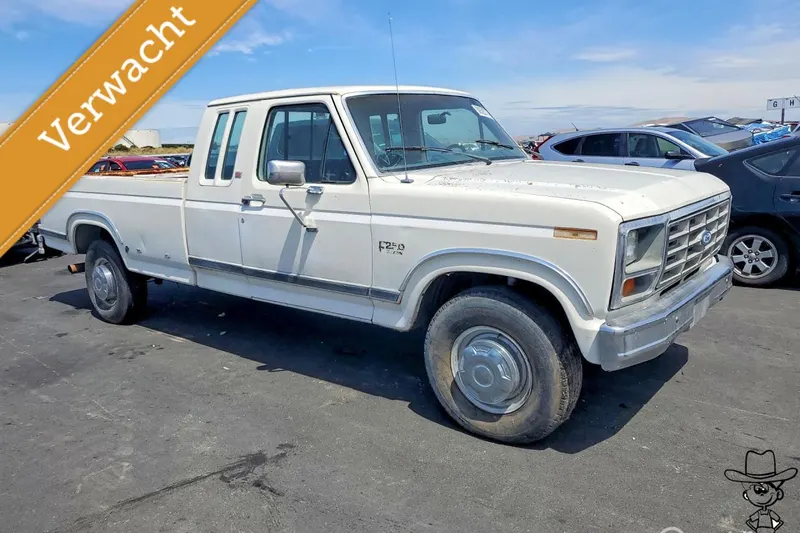 Ford F-250 (1986)