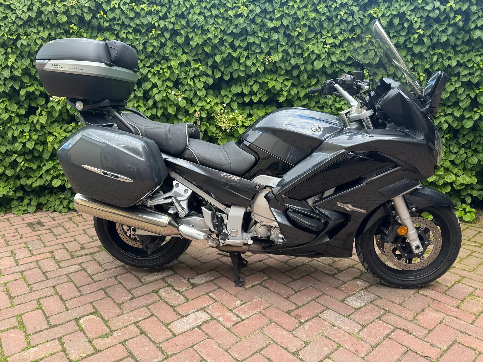 Yamaha FJR 1300 (2019) — foto 1