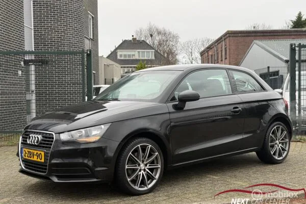 Audi A1 (2011) — foto 1