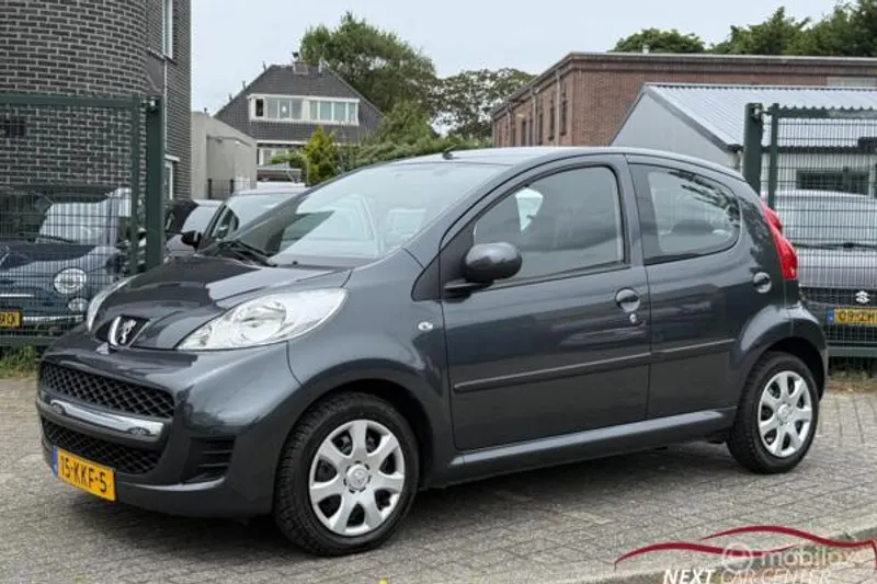Peugeot 107 (2010)