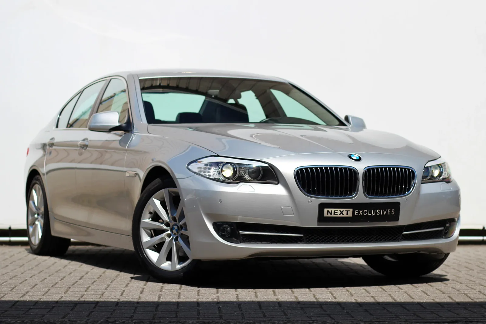 BMW 5-Serie (2011) — foto 1