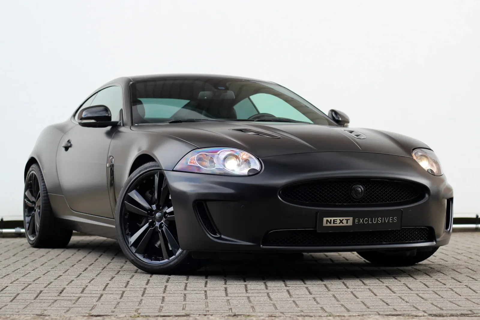 Jaguar XKR (2009) — foto 1