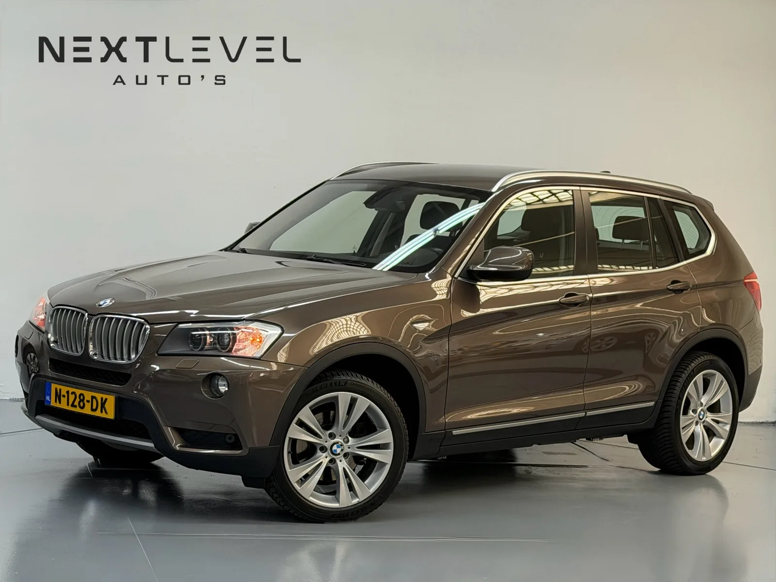 BMW X3 (2011) — foto 1