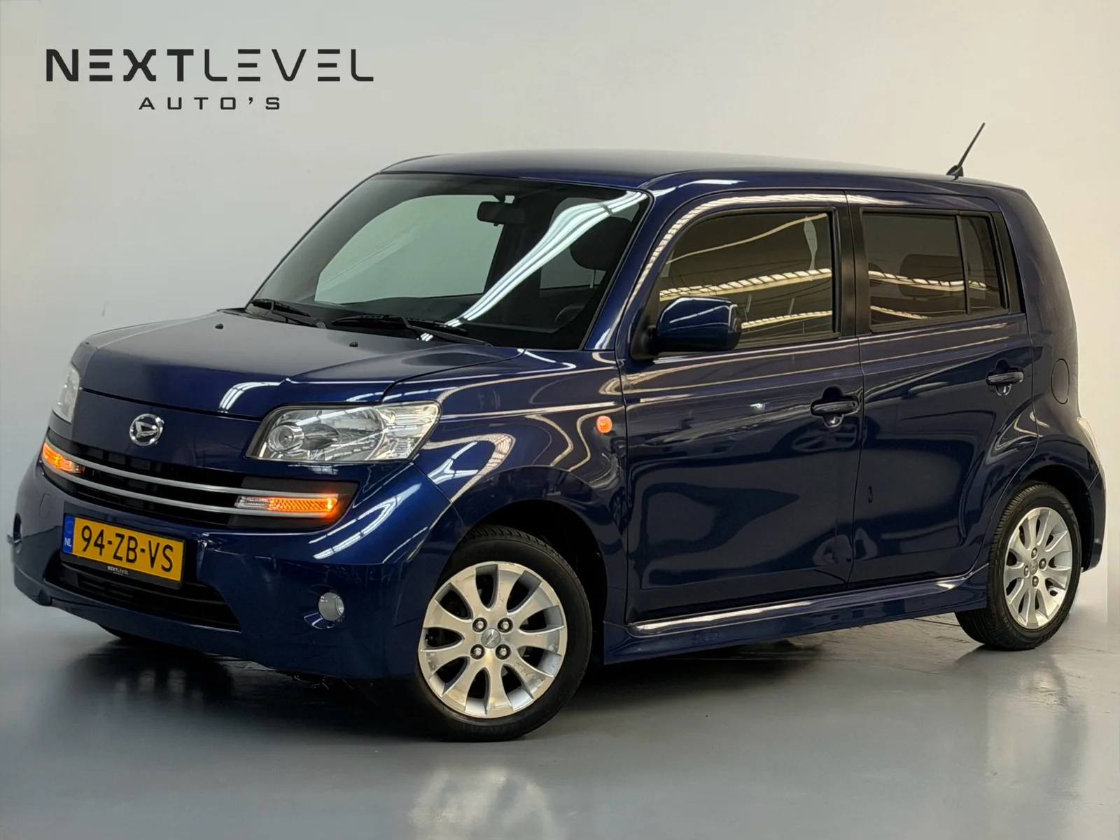 Daihatsu Materia (2008) — foto 1