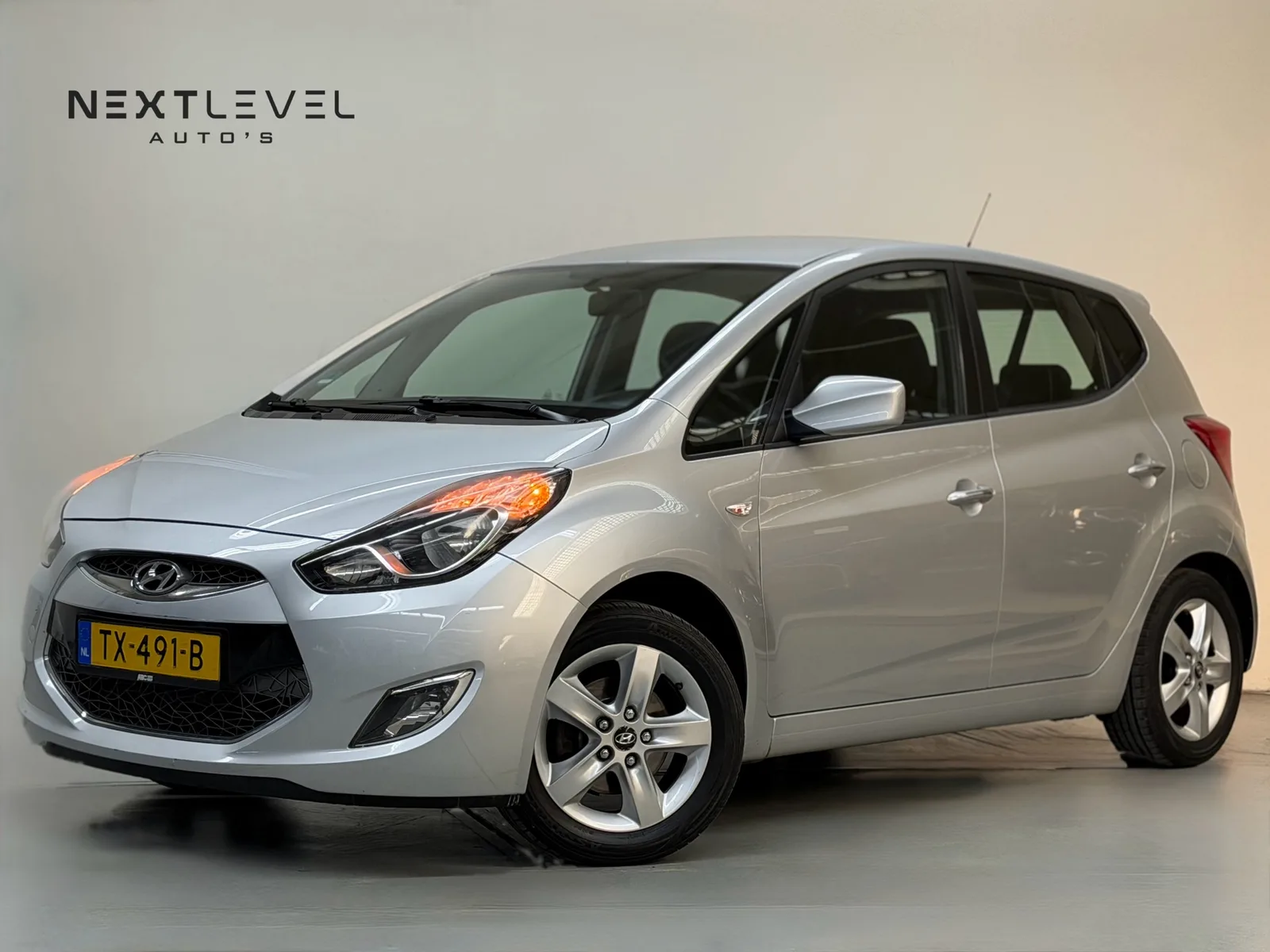 Hyundai ix20 (2012) — foto 1