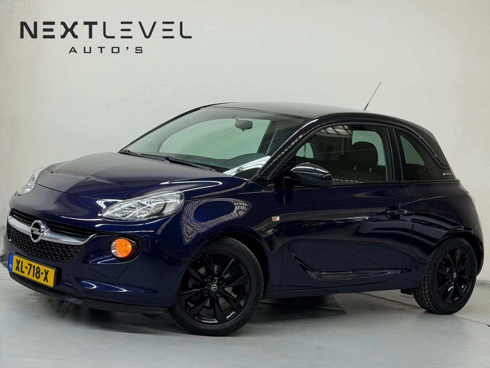 Opel Adam (2015) — foto 1