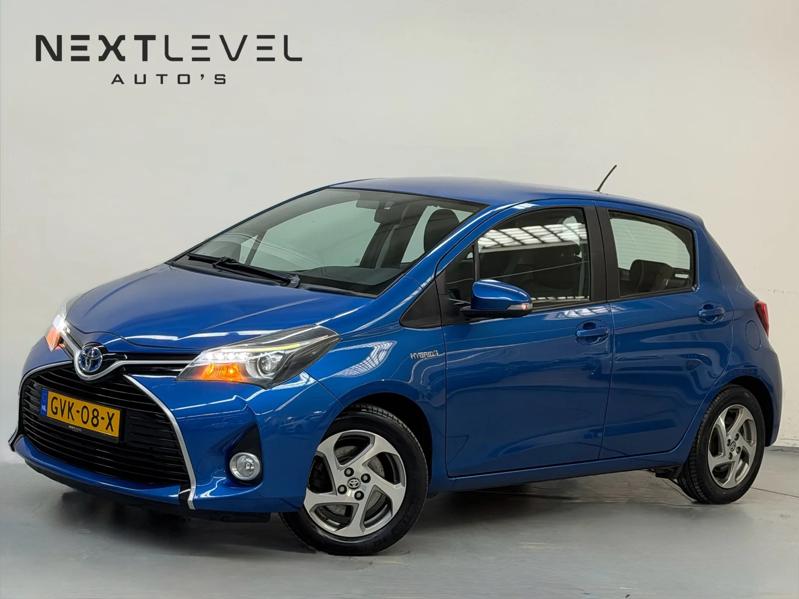 Toyota Yaris (2015) — foto 1