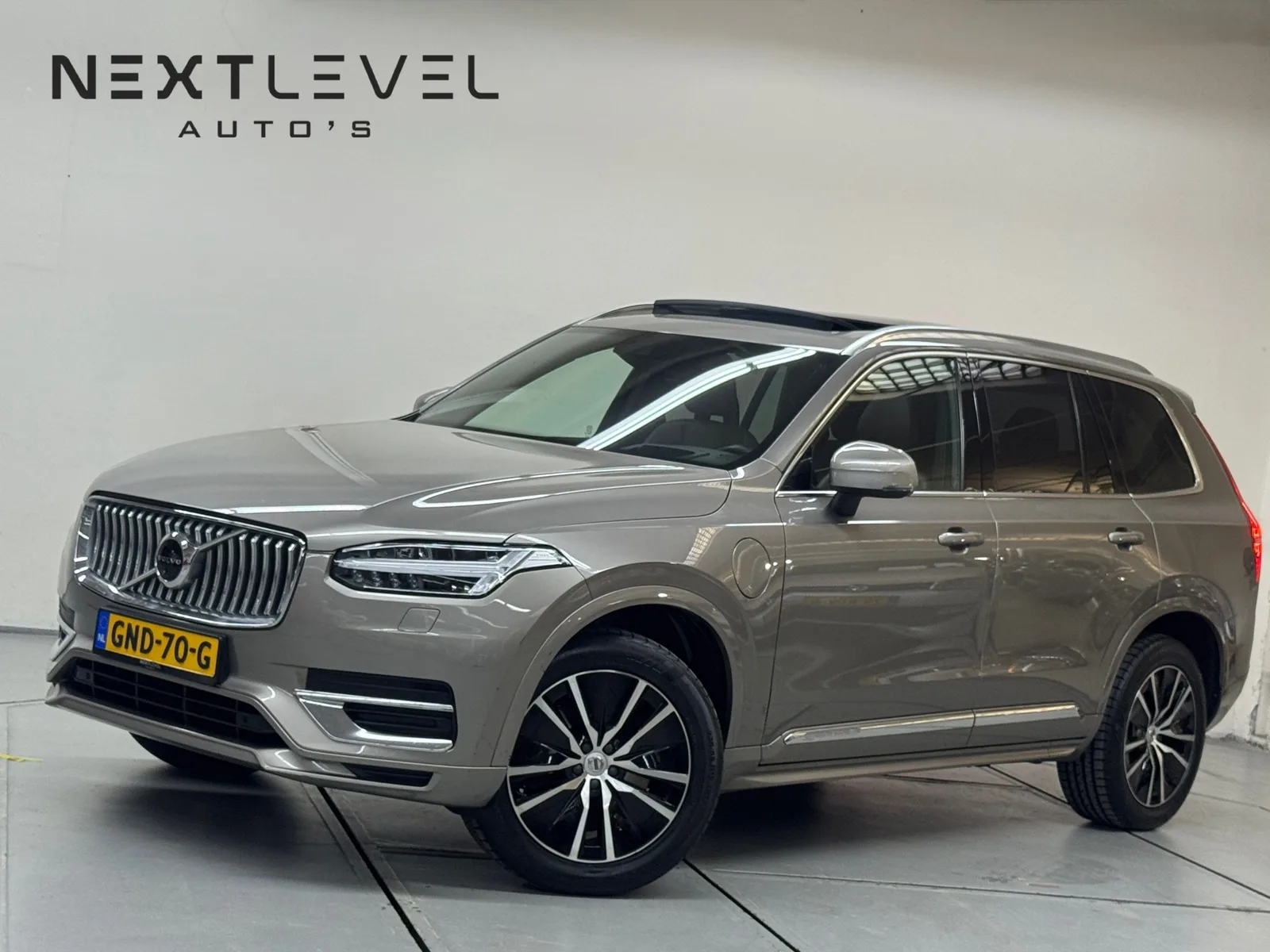 Volvo XC90 (2021) — foto 1
