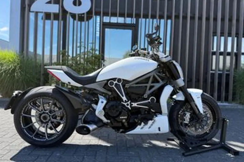 Ducati Xdiavel S (2021)