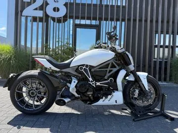 Ducati Xdiavel S (2021) — foto 1