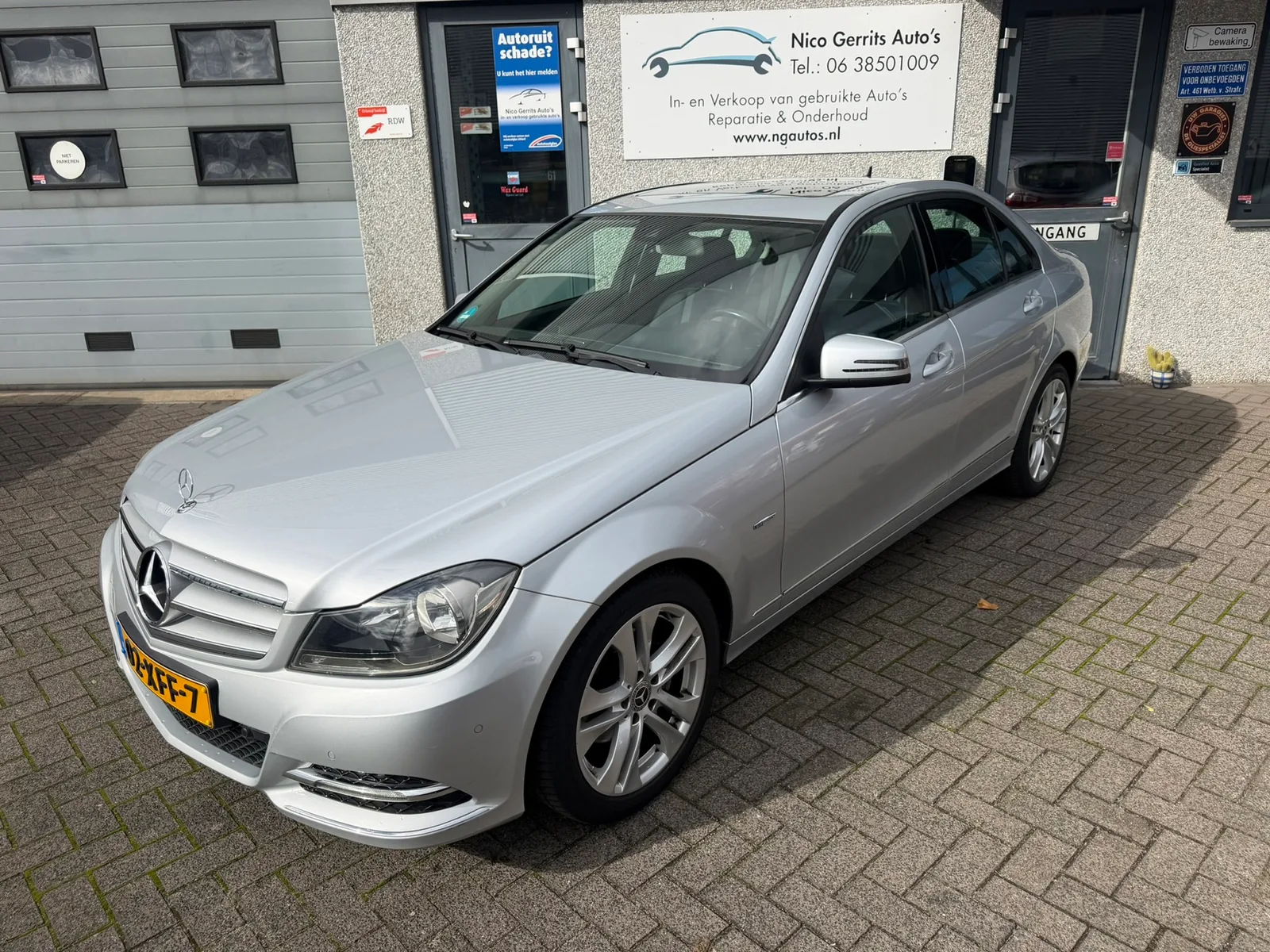 Mercedes-Benz C-Klasse (2011) — foto 1