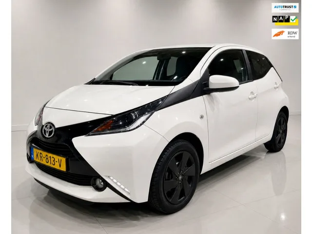 Toyota Aygo (2016) — foto 1