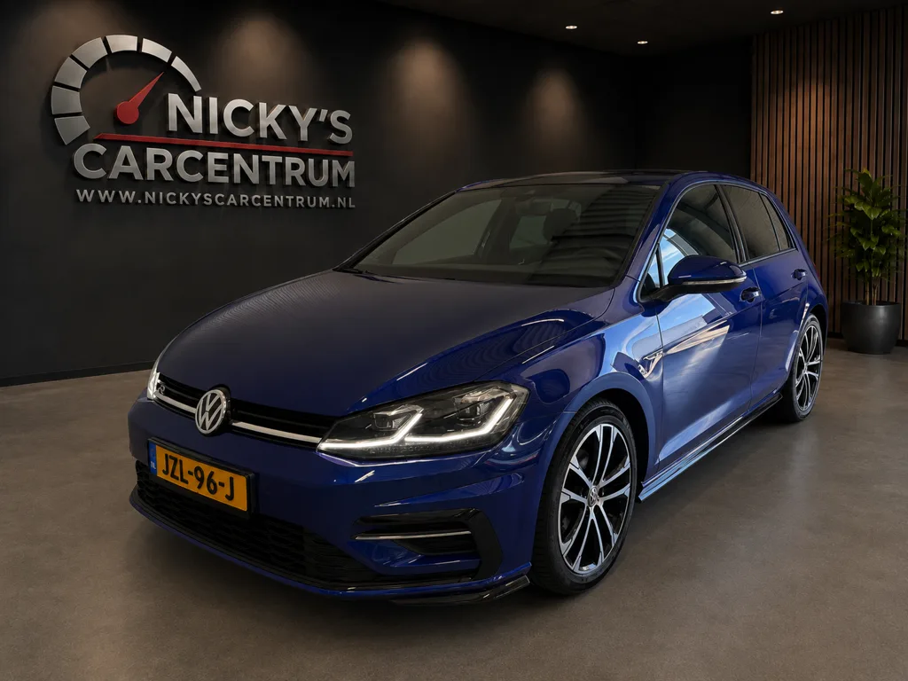 Volkswagen Golf (2018) — foto 1