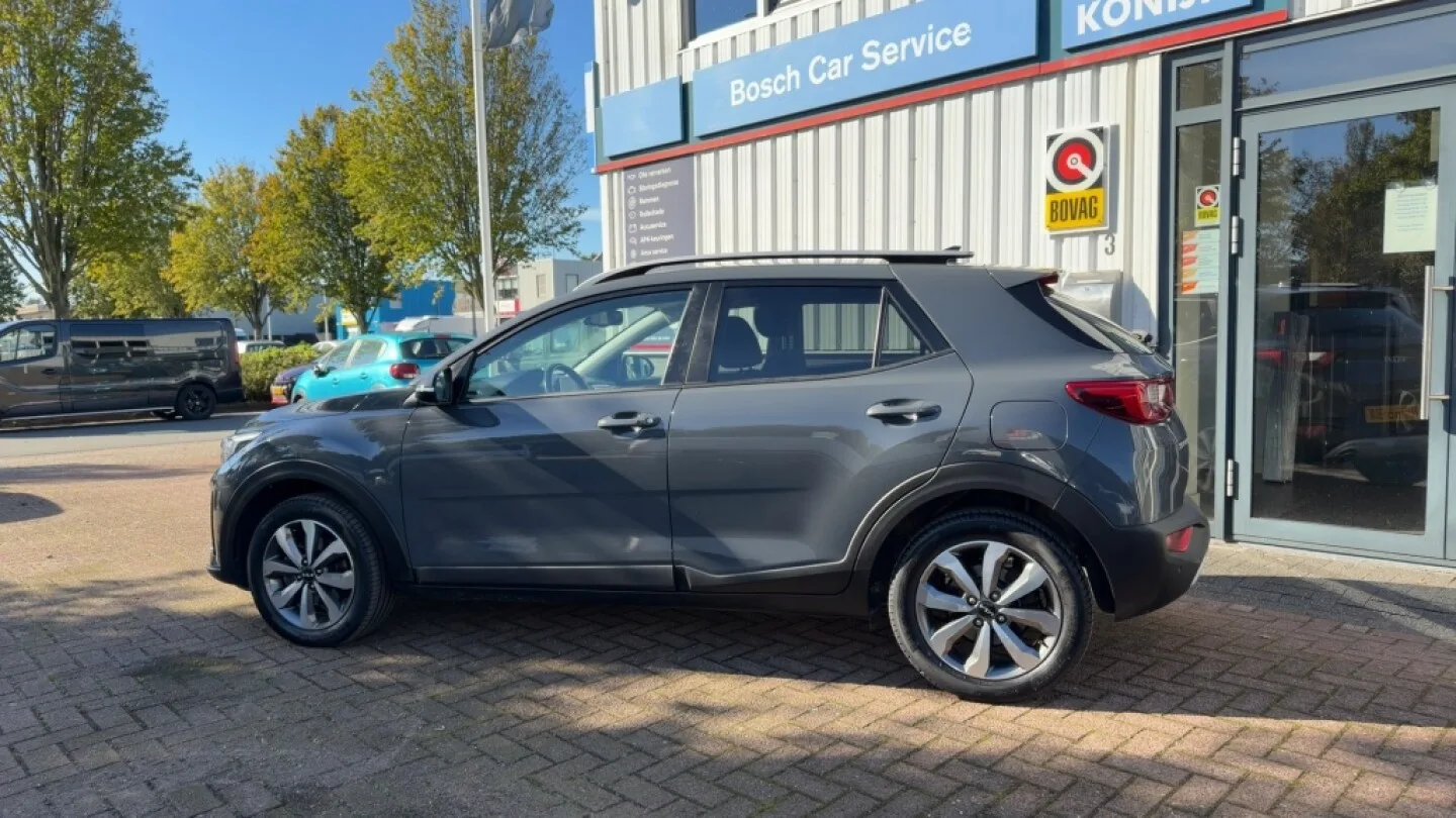 Kia Stonic (2021) — foto 1