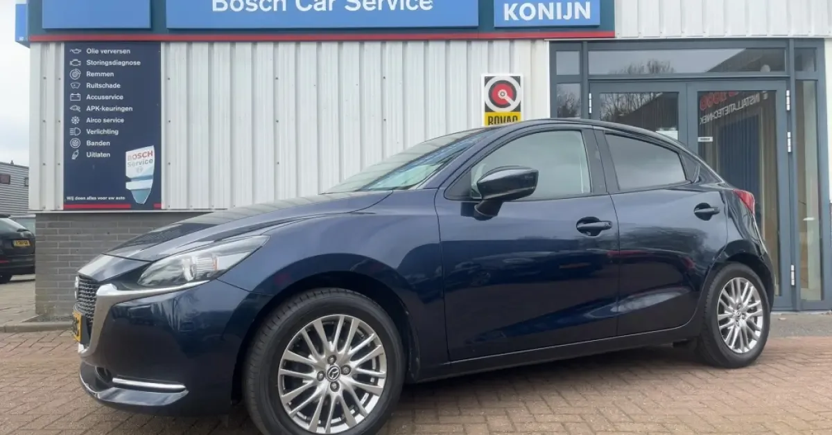 Mazda 2 (2020) — foto 1