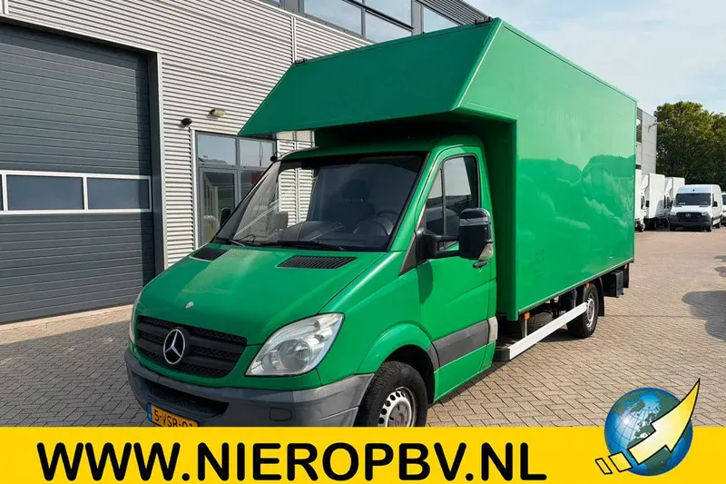 Mercedes-Benz Sprinter (2011)