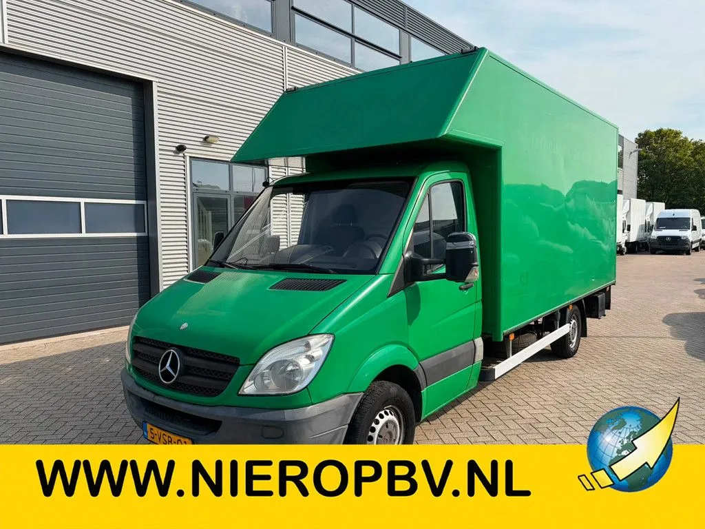 Mercedes-Benz Sprinter (2011) — foto 1
