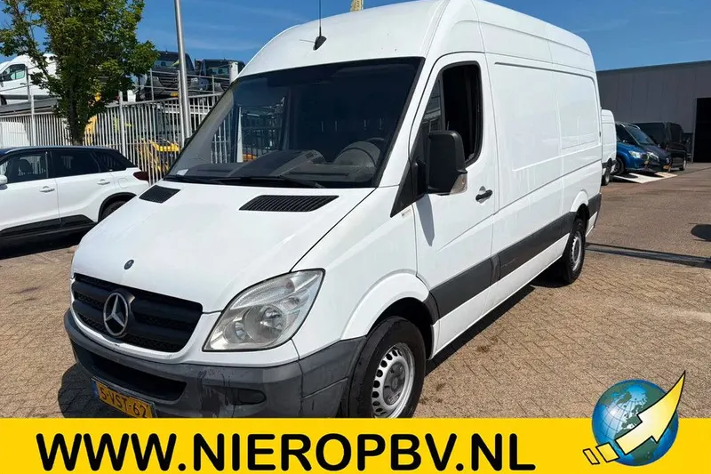Mercedes-Benz Sprinter (2012)