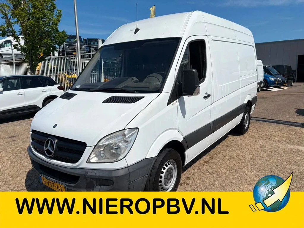 Mercedes-Benz Sprinter (2012) — foto 1