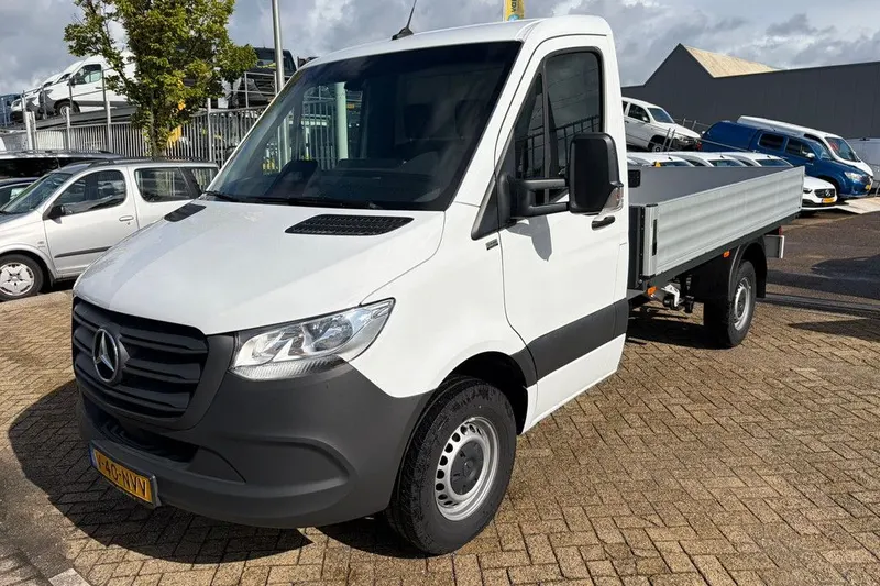 Mercedes-Benz Sprinter (2024)