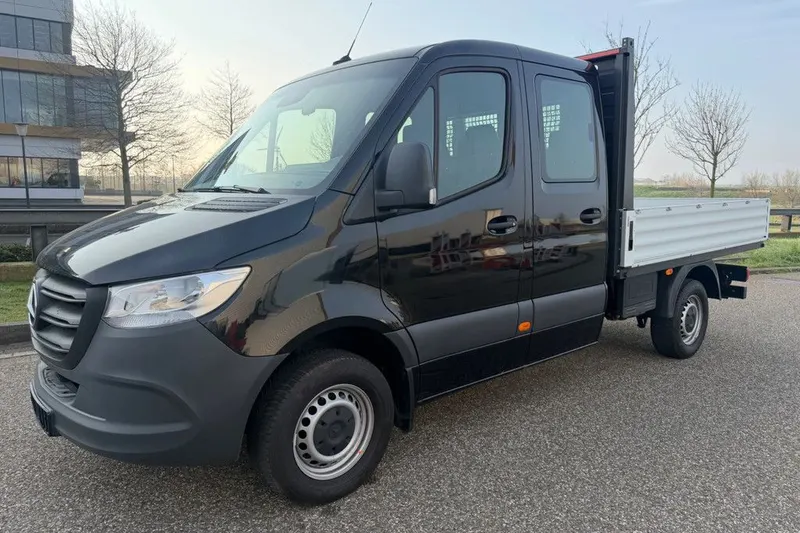 Mercedes-Benz Sprinter (2024)