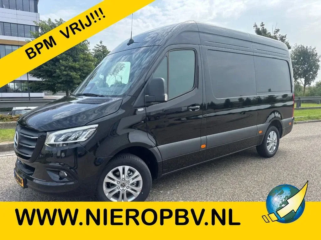 Mercedes-Benz Sprinter (2024) — foto 1