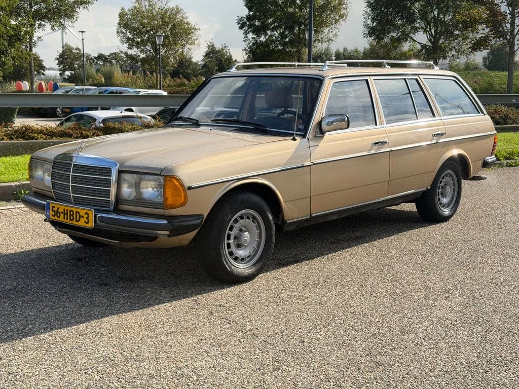 Mercedes-Benz 200-Serie (1983) — foto 1