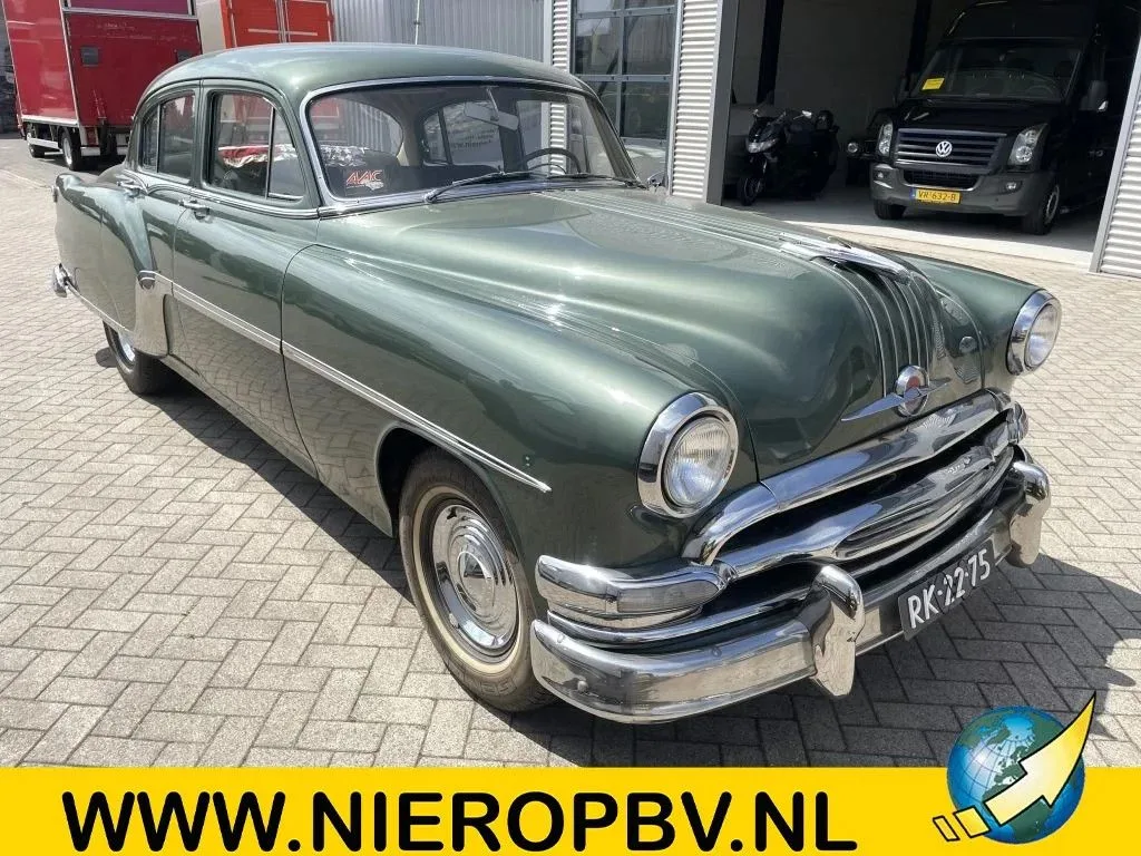 Pontiac Bonneville CHIEFTAIN SEDAN Automaat 6 (1954) — foto 1