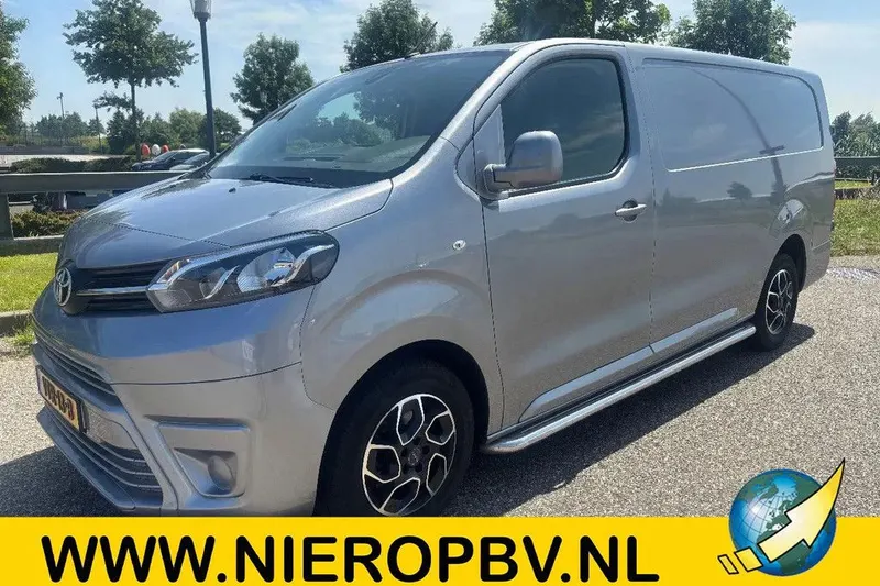 Toyota Pro Ace Worker (2022)