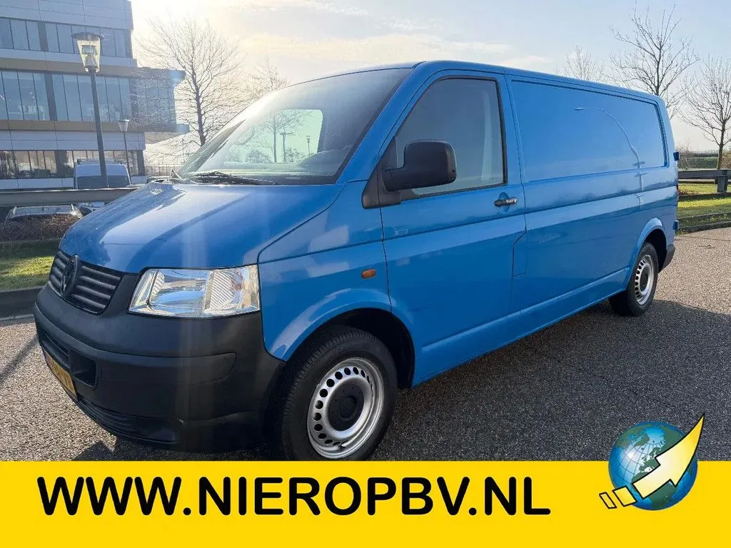 Volkswagen Transporter (2005) — foto 1