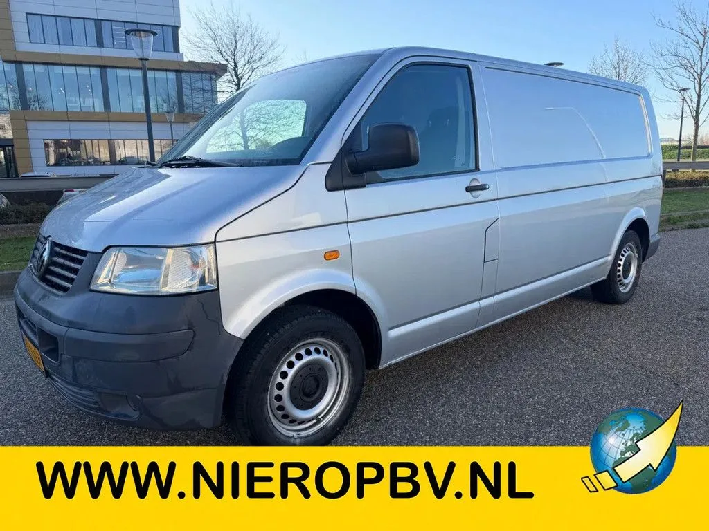 Volkswagen Transporter (2007) — foto 1