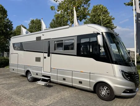 Niesmann+Bischoff Flair (2018) — foto 1