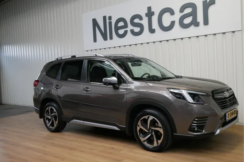 Subaru Forester (2023)