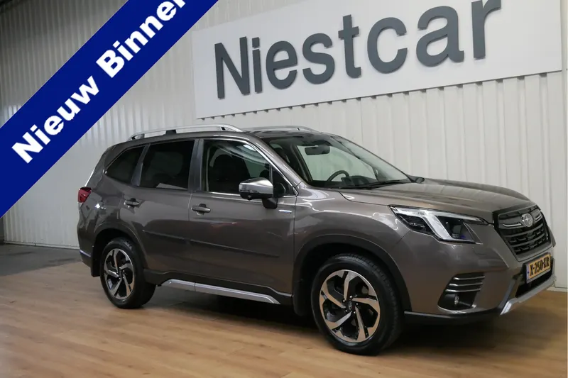 Subaru Forester (2023)