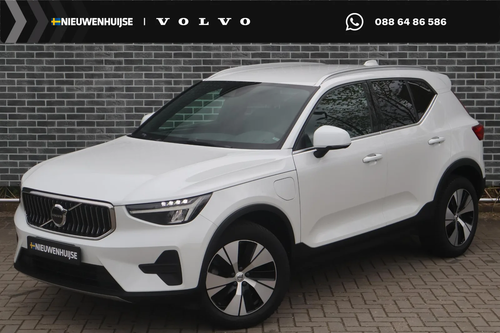 Volvo XC40 (2022) — foto 1
