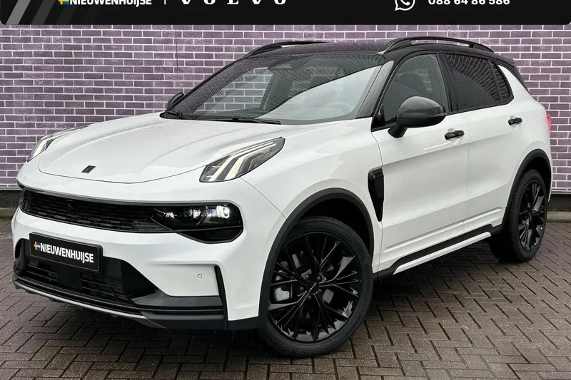 Lynk & Co 01 (2025)