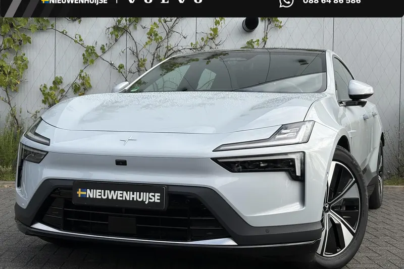 Polestar 4 (2025)