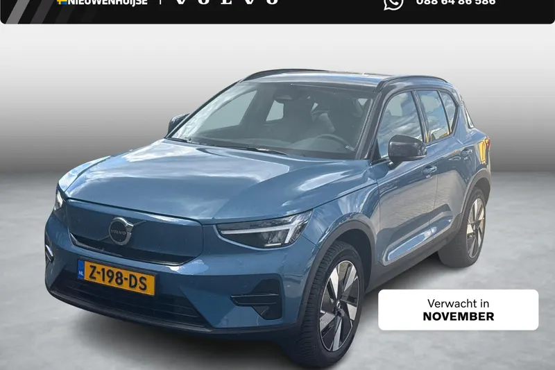 Volvo XC40 (2024)