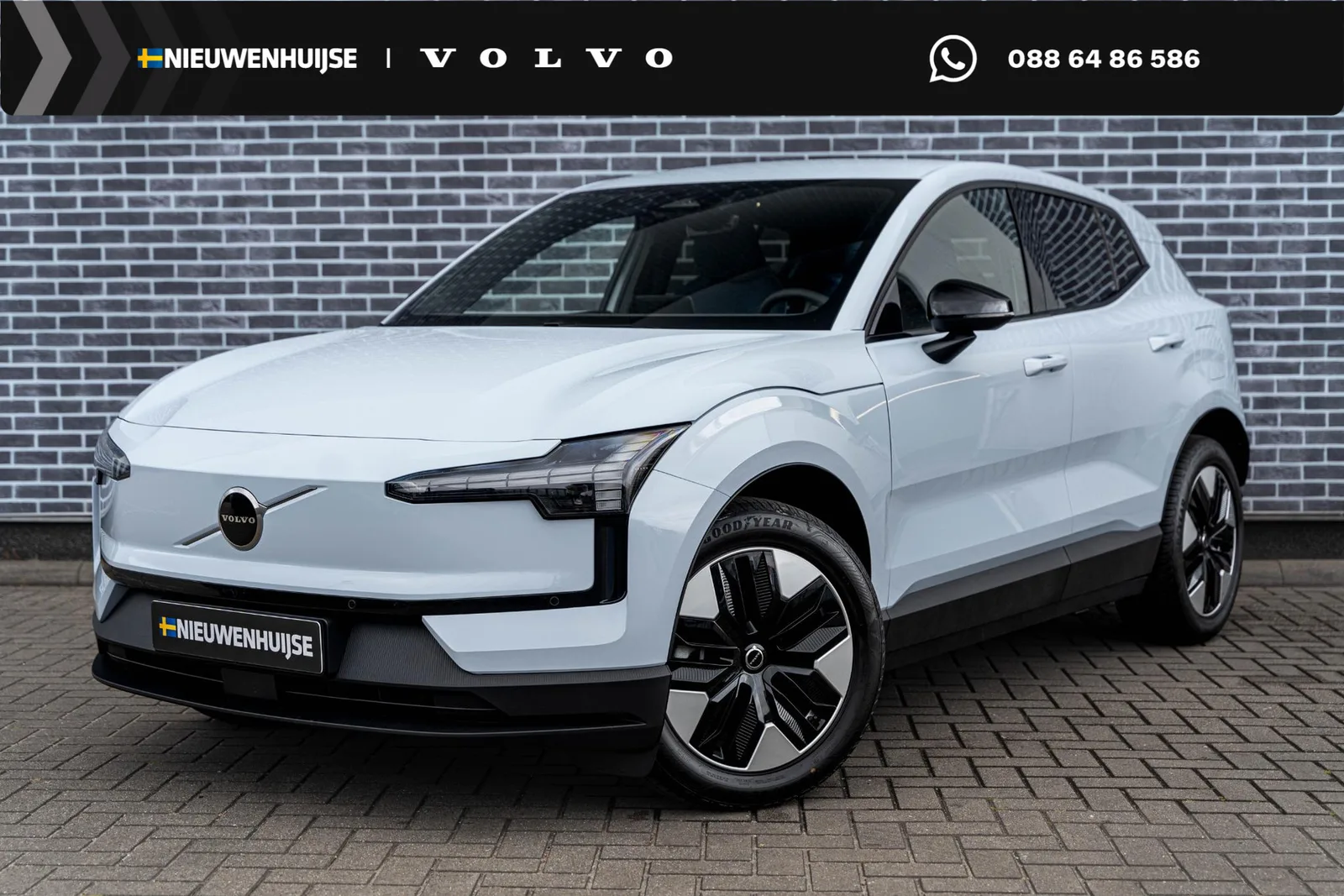 Volvo EX30 (2026) — foto 1