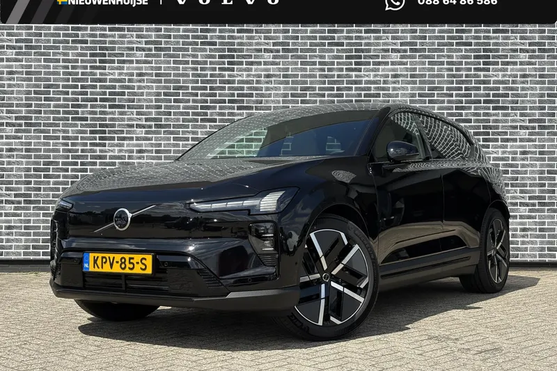 Volvo EX60 (2026)